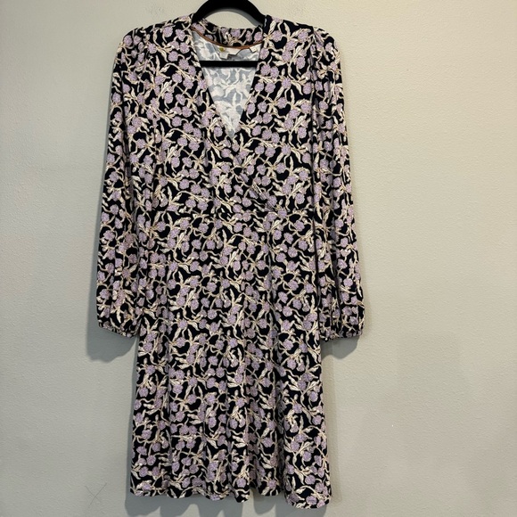 Boden Floral Black and Purple Women's V Neck Dress 8 Petite - Picture 1 of 7